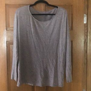 Cute Mossimo striped top!
